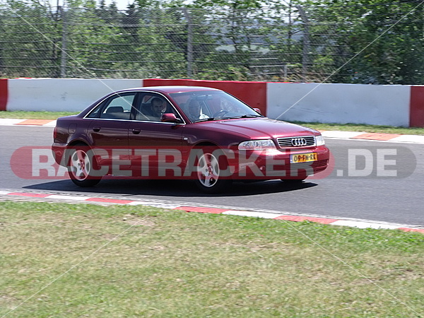 Bild #14225 - Touristenfahrten Nordschleife (Sa) 18.06.2011