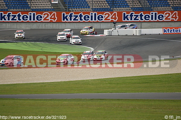 Bild #321923 - KIA Lotos Race 2013 EuroSpeedway Lausitz