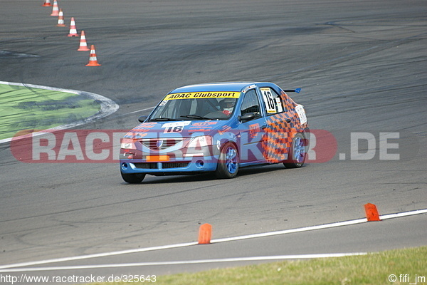 Bild #325643 - Dacia Logan Cup 2012