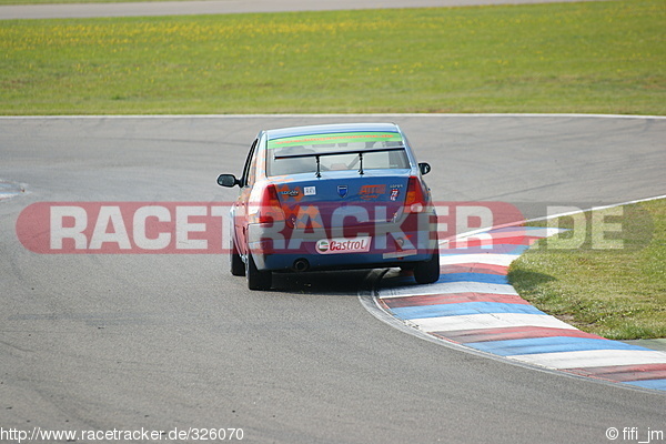 Bild #326070 - Dacia Logan Cup 2012