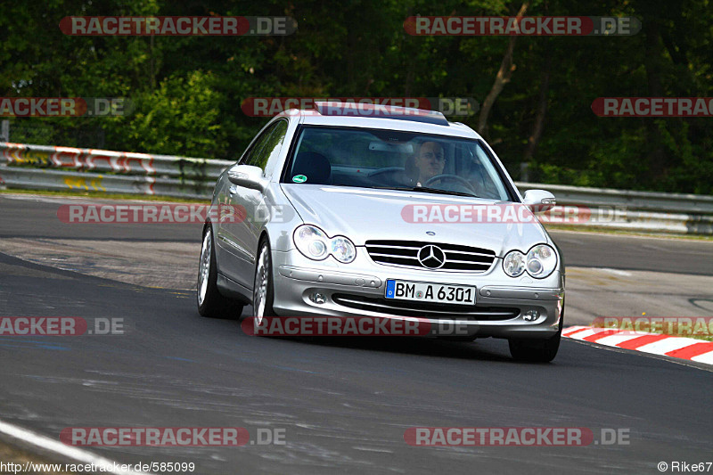 Bild #585099 - Touristenfahrten Nürburgring Nordschleife 01.06.2014