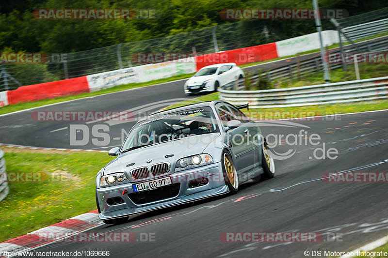 Bild #1069666 - Touristenfahrten Nürburgring Nordschleife 09.08.2015