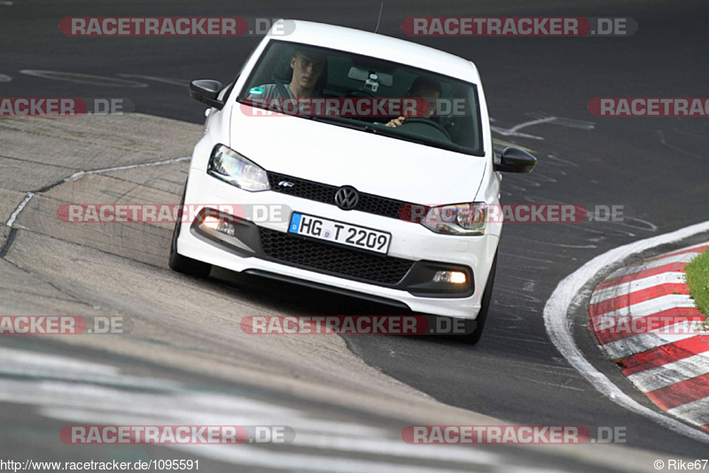 Bild #1095591 - Touristenfahrten Nürburgring Nordschleife 19.08.2015