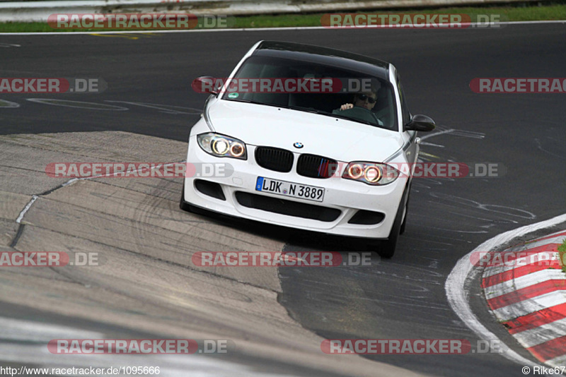 Bild #1095666 - Touristenfahrten Nürburgring Nordschleife 19.08.2015