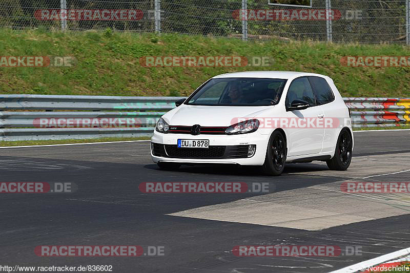 Bild #836602 -  Touristenfahrten Nürburgring Nordschleife 02.05.2015