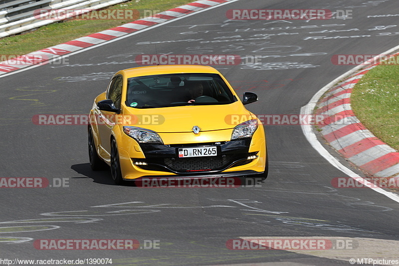 Bild #1390074 - Touristenfahrten Nürburgring Nordschleife 09.04.2016