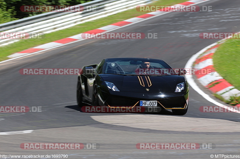 Bild #1693790 - Touristenfahrten Nürburgring Nordschleife 10.07.2016