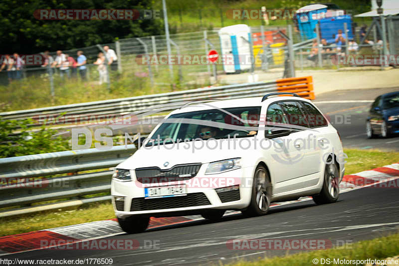 Bild #1776509 - Touristenfahrten Nürburgring Nordschleife 24.07.2016