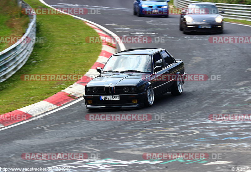 Bild #1781943 - Touristenfahrten Nürburgring Nordschleife 24.07.2016