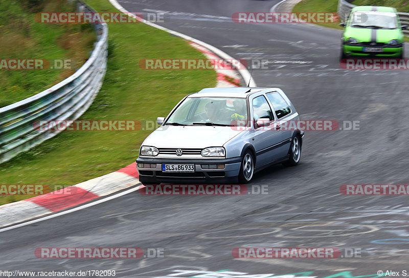 Bild #1782093 - Touristenfahrten Nürburgring Nordschleife 24.07.2016