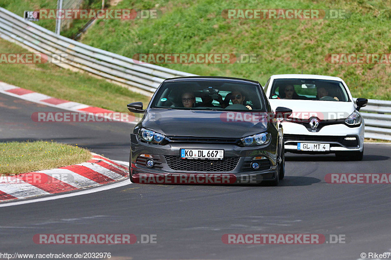 Bild #2032976 - Touristenfahrten Nürburgring Nordschleife 10.09.2016