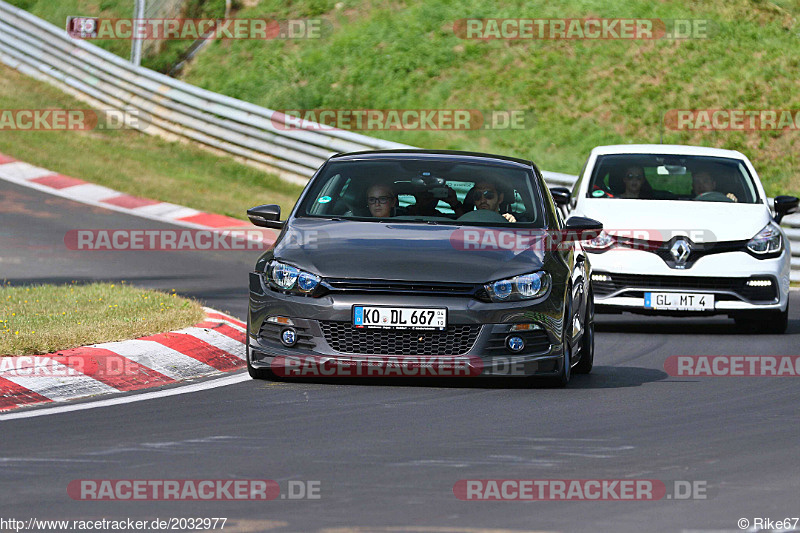 Bild #2032977 - Touristenfahrten Nürburgring Nordschleife 10.09.2016