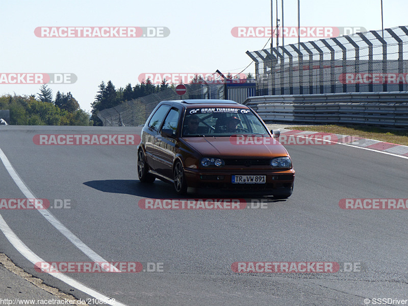 Bild #2108692 - Touristenfahrten Nürburgring Nordschleife 25.09.2016