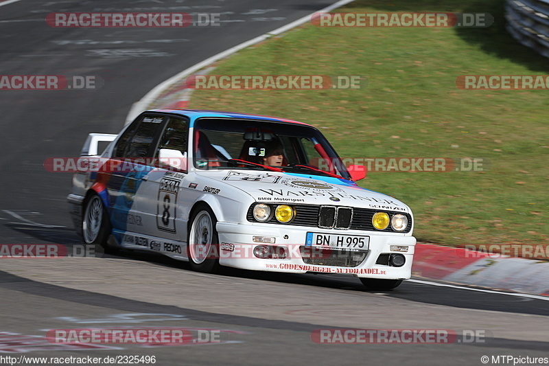 Bild #2325496 - Touristenfahrten Nürburgring Nordschleife (01.11.2016)