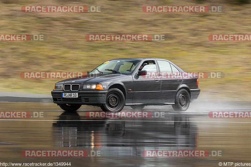 Bild #1349944 - Driftday an Ostern