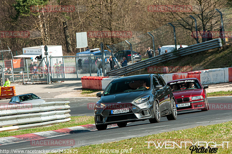 Bild #2452625 - Touristenfahrten Nürburgring Nordschleife 26.03.2017