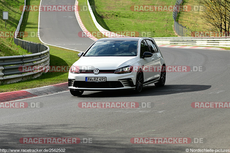 Bild #2562502 - Touristenfahrten Nürburgring Nordschleife 12.04.2017