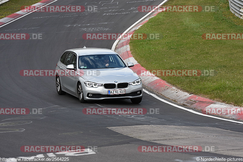 Bild #2564225 - Touristenfahrten Nürburgring Nordschleife 12.04.2017