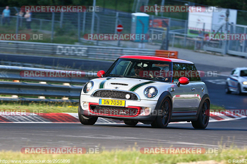 Bild #2955896 - Touristenfahrten Nürburgring Nordschleife 10.06.2017