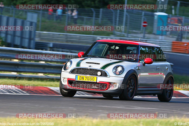 Bild #2955898 - Touristenfahrten Nürburgring Nordschleife 10.06.2017