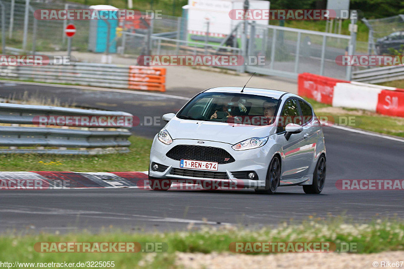 Bild #3225055 - Touristenfahrten Nürburgring Nordschleife 22.07.2017