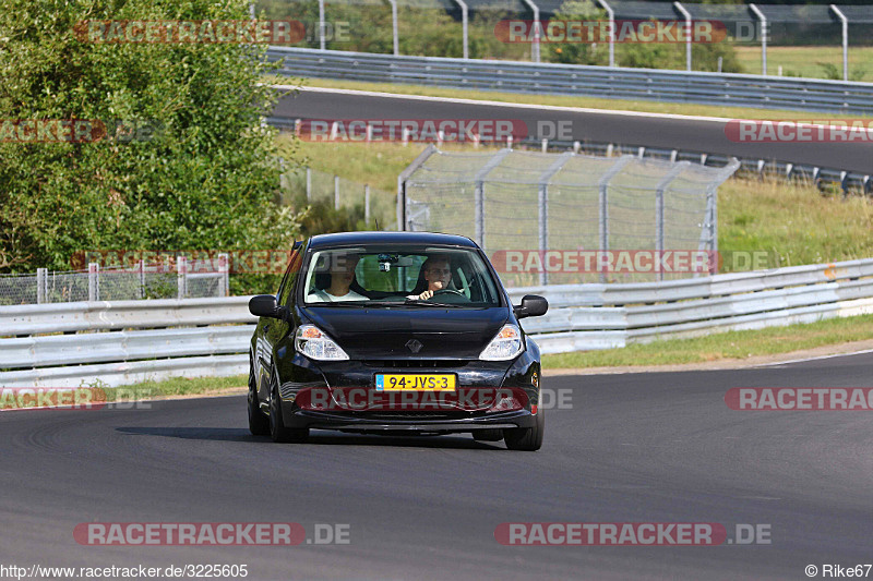 Bild #3225605 - Touristenfahrten Nürburgring Nordschleife 22.07.2017