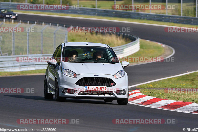 Bild #3225960 - Touristenfahrten Nürburgring Nordschleife 22.07.2017