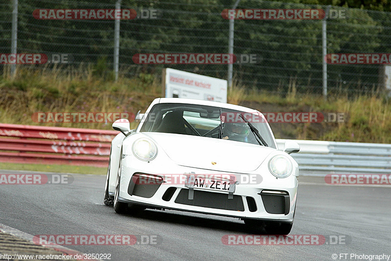 Bild #3250292 - Touristenfahrten Nürburgring Nordschleife 24.07.2017