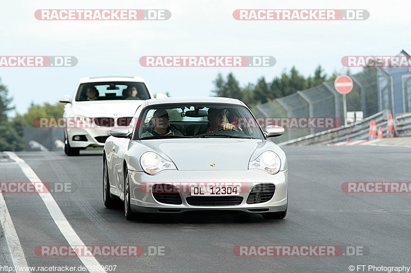 Bild #3250607 - Touristenfahrten Nürburgring Nordschleife 24.07.2017