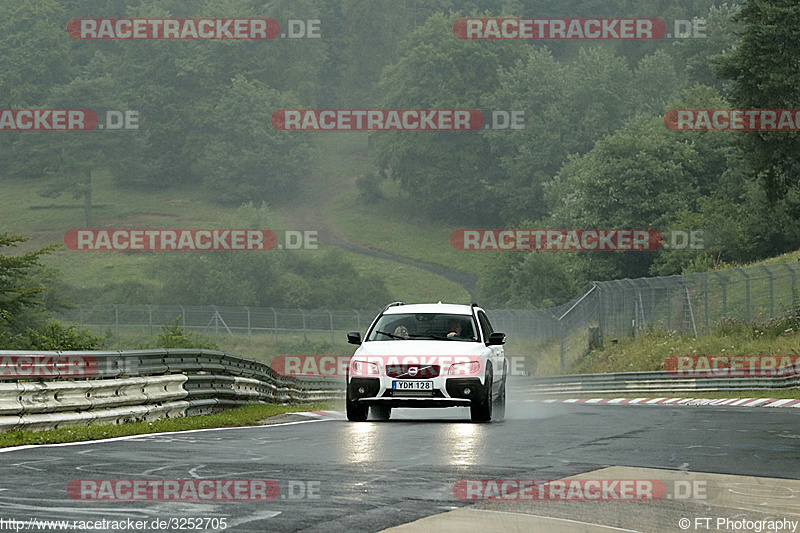 Bild #3252705 - Touristenfahrten Nürburgring Nordschleife 25.07.2017