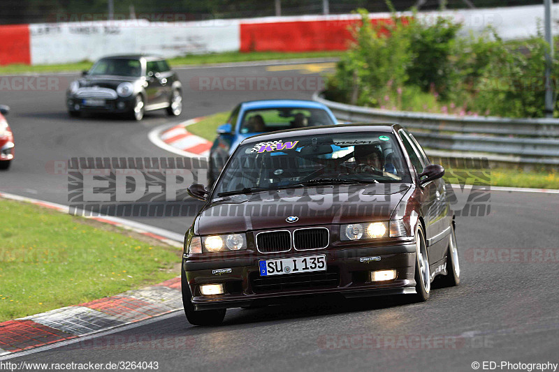 Bild #3264043 - Touristenfahrten Nürburgring Nordschleife 27.07.2017