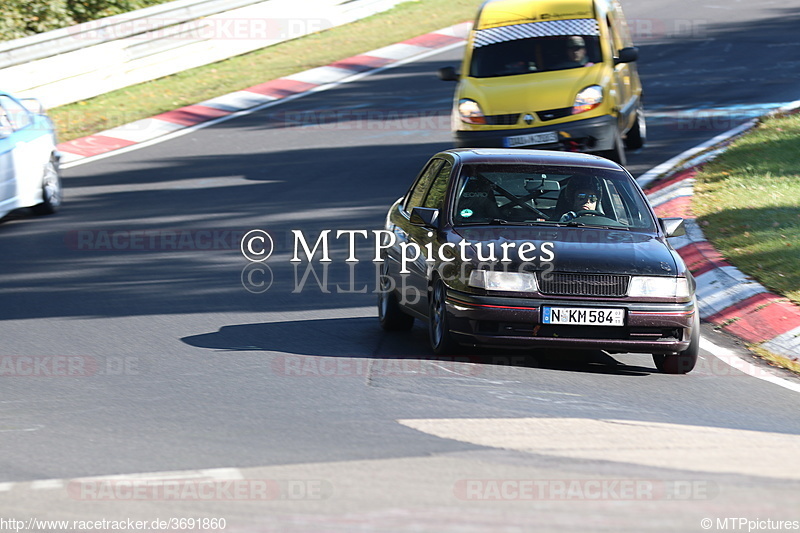 Bild #3691860 - Touristenfahrten Nürburgring Nordschleife 01.10.2017