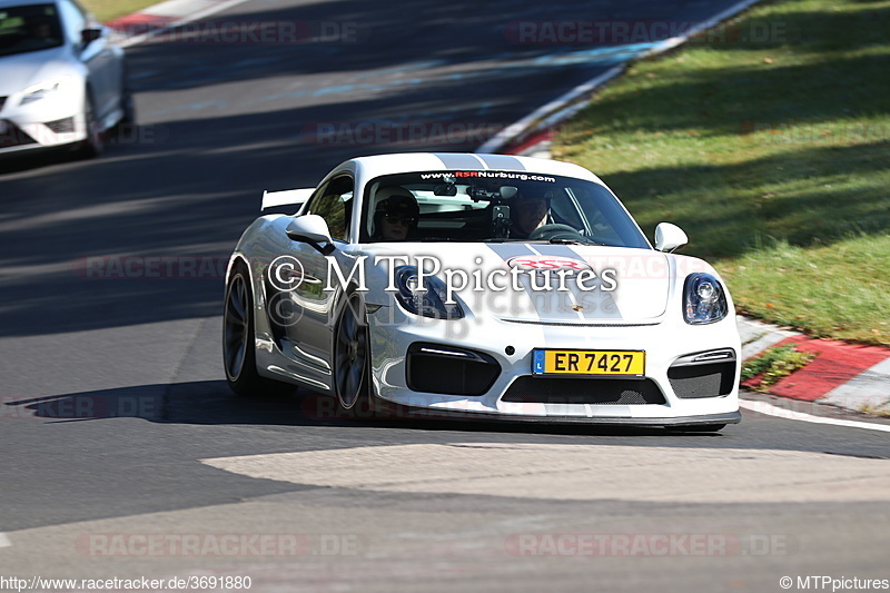 Bild #3691880 - Touristenfahrten Nürburgring Nordschleife 01.10.2017