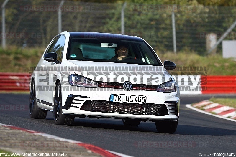 Bild #3740545 - Touristenfahrten Nürburgring Nordschleife 12.10.2017