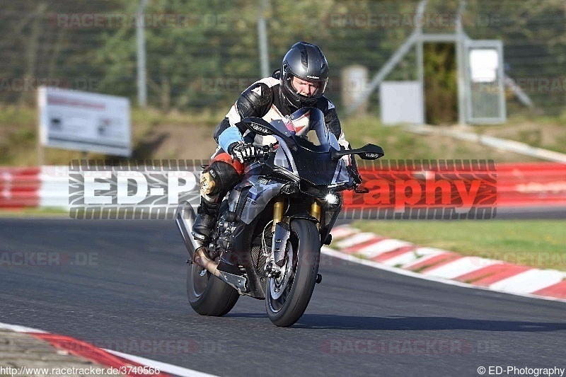 Bild #3740566 - Touristenfahrten Nürburgring Nordschleife 12.10.2017