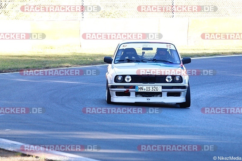 Bild #3758642 - Touristenfahrten Nürburgring Nordschleife 14.10.2017