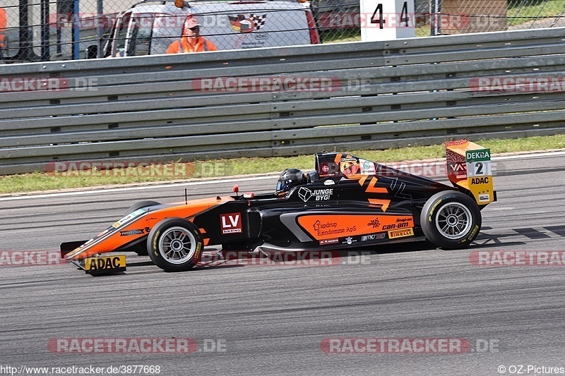 Bild #3877668 - ADAC Formel 4 Nürburgring 2017