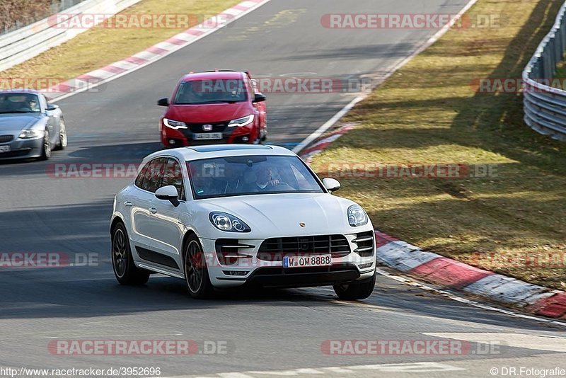 Bild #3952696 - Touristenfahrten Nürburgring Nordschleife Carfreitag 30.03.2018