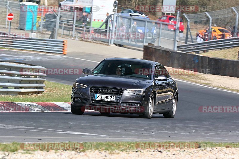 Bild #4097392 - Touristenfahrten Nürburgring Nordschleife 08.04.2018