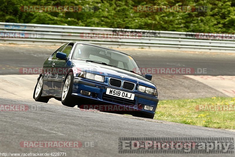 Bild #4228771 - Touristenfahrten Nürburgring Nordschleife 28.04.2018