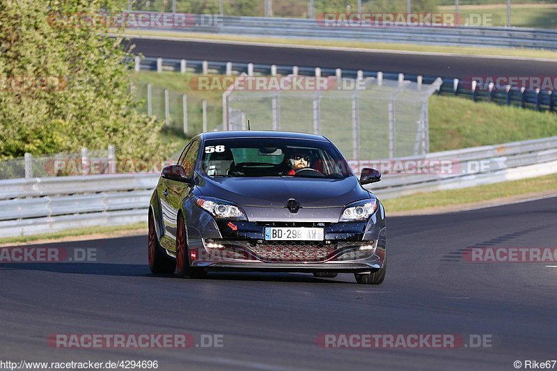 Bild #4294696 - Touristenfahrten Nürburgring Nordschleife 04.05.2018