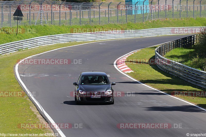 Bild #4299612 - Touristenfahrten Nürburgring Nordschleife 05.05.2018