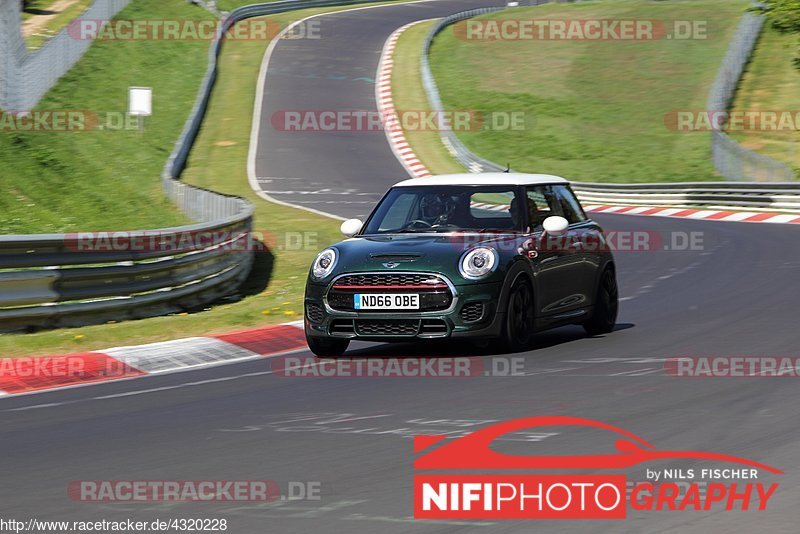 Bild #4320228 - Touristenfahrten Nürburgring Nordschleife 05.05.2018