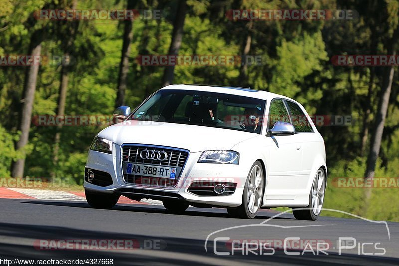 Bild #4327668 - Touristenfahrten Nürburgring Nordschleife 06.05.2018