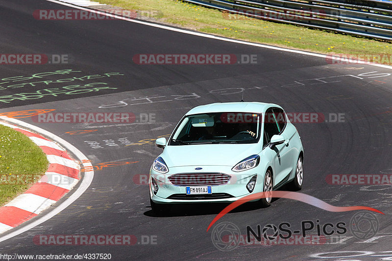 Bild #4337520 - Touristenfahrten Nürburgring Nordschleife 06.05.2018