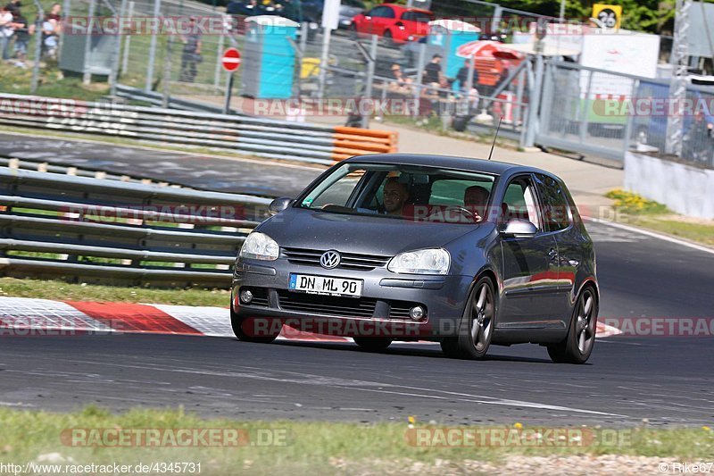 Bild #4345731 - Touristenfahrten Nürburgring Nordschleife 06.05.2018