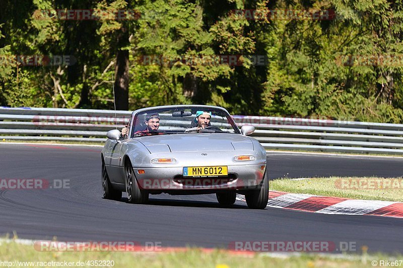 Bild #4352320 - Touristenfahrten Nürburgring Nordschleife 06.05.2018