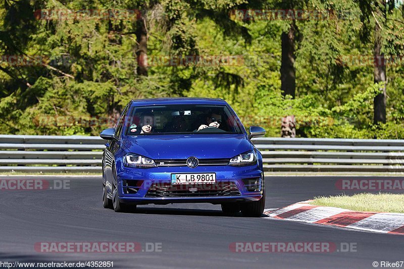 Bild #4352851 - Touristenfahrten Nürburgring Nordschleife 06.05.2018