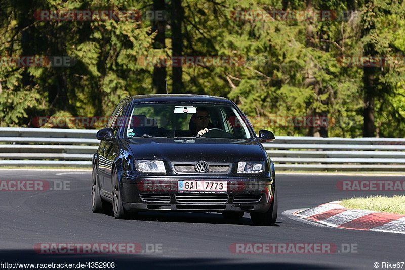 Bild #4352908 - Touristenfahrten Nürburgring Nordschleife 06.05.2018