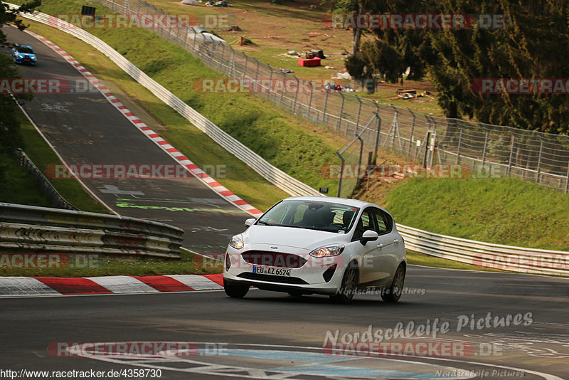 Bild #4358730 - Touristenfahrten Nürburgring Nordschleife 15.05.2018